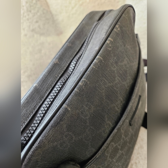 Gucci unisex messenger bag - Picture 9 of 13